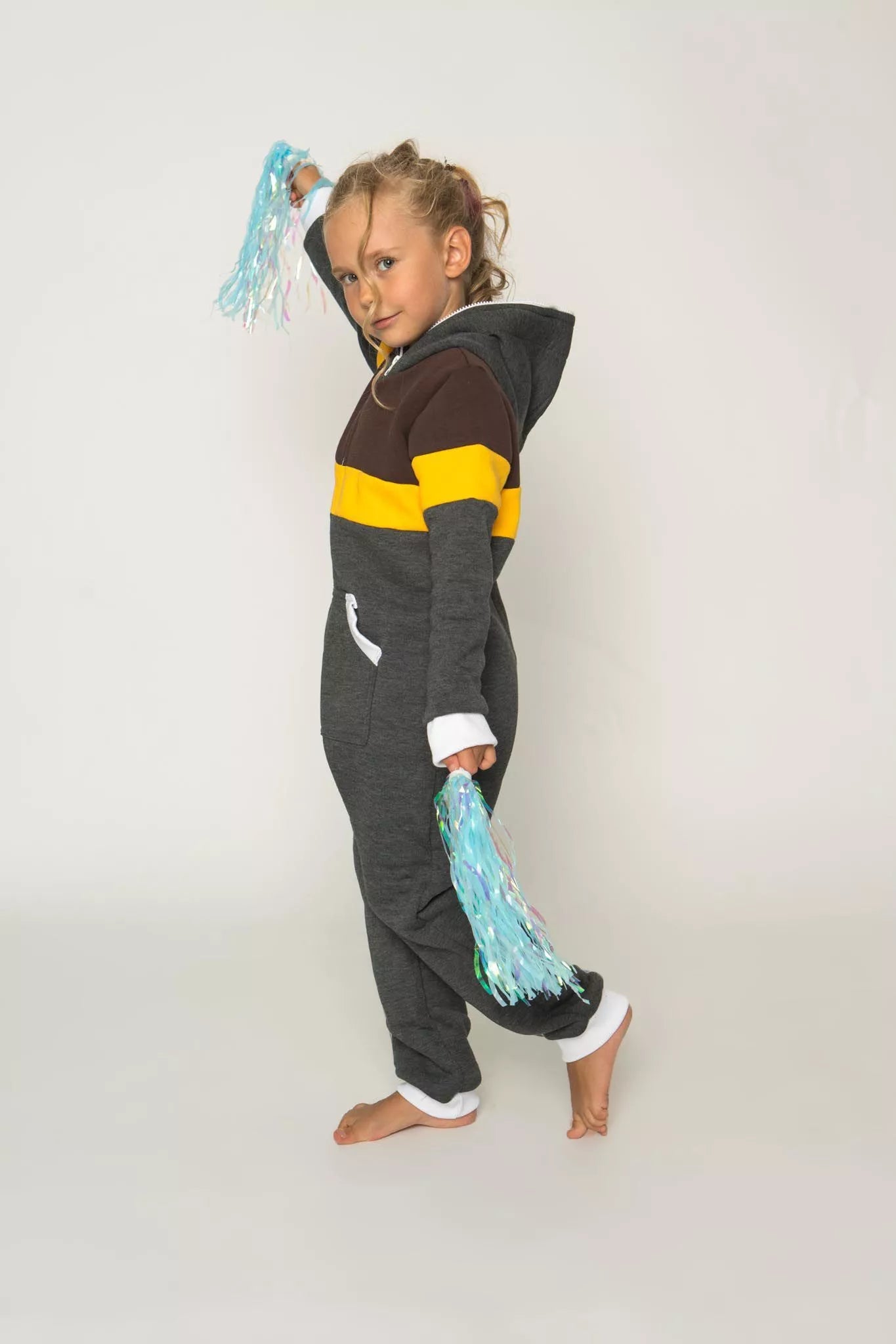 Sofa Killer grafito spalvos vaikiškas kombinezonas rudais pečiais