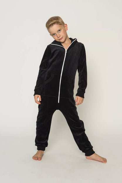 Sofa Killer juodas vaikiškas veliūrinis kombinezonas