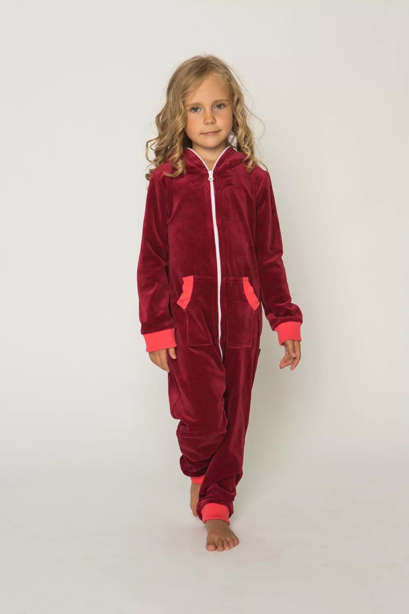 Sofa Killer bordo spalvos vaikiškas veliūrinis kombinezonas