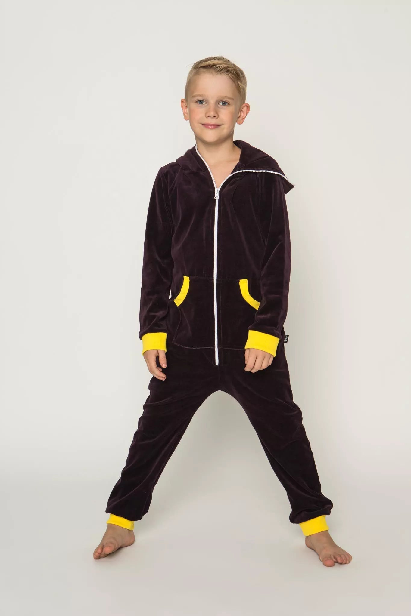 Sofa Killer baklažano spalvos vaikiškas veliūrinis kombinezonas