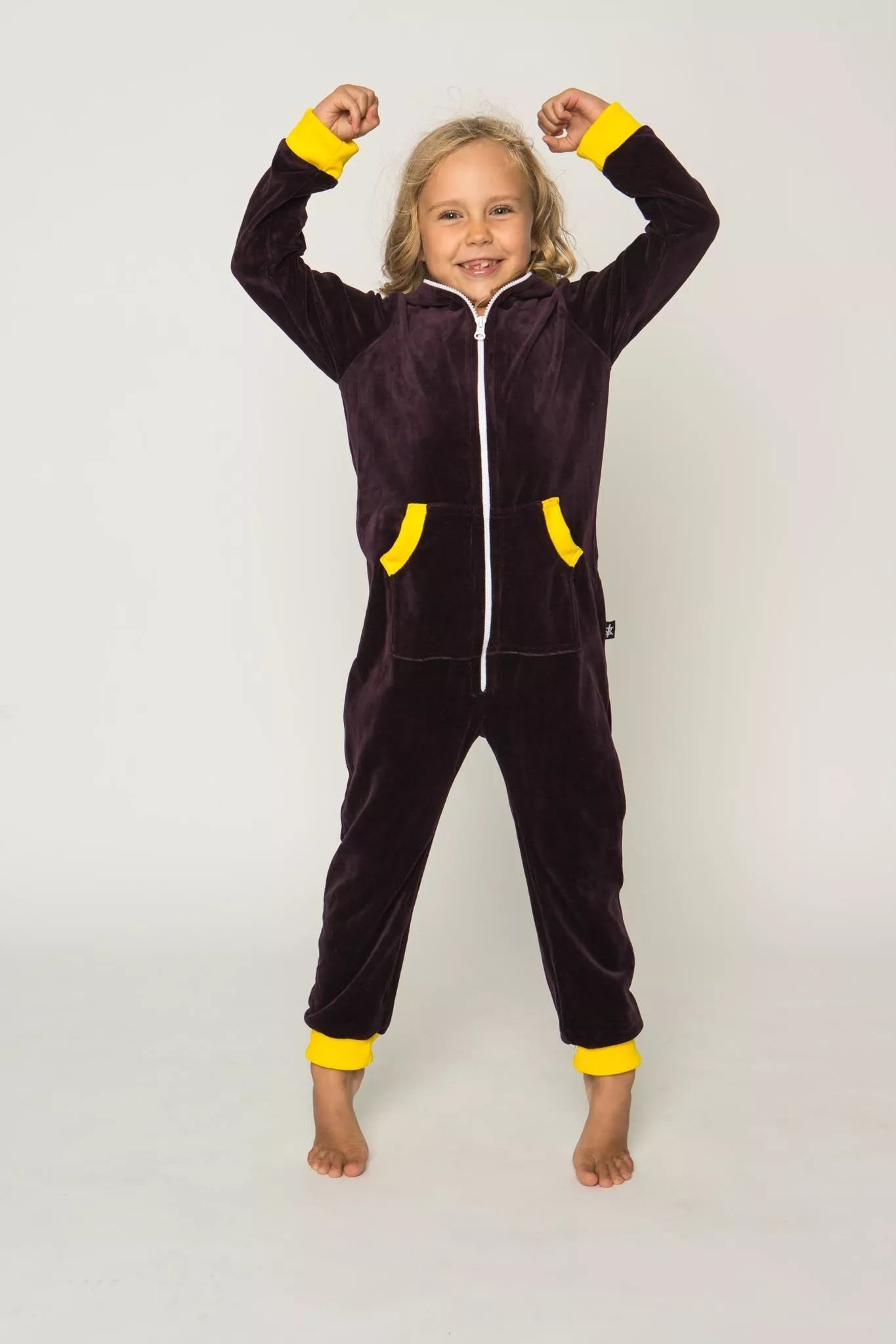 Sofa Killer baklažano spalvos vaikiškas veliūrinis kombinezonas