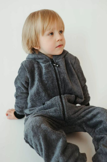 Sofa Killer vaikiškas tamsiai pilkas frotinis bambuko kombinezonas